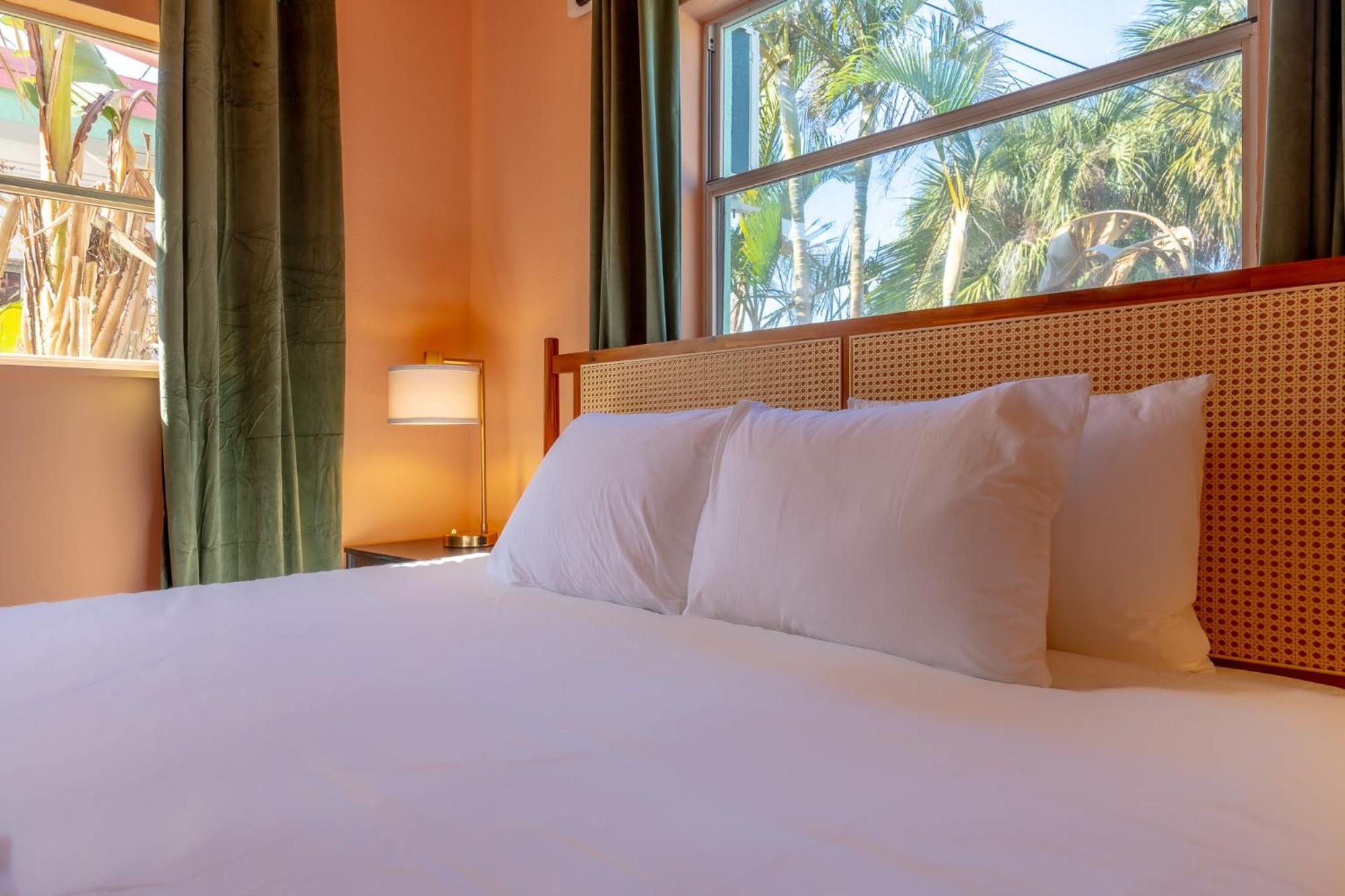Monaco Vacation Rentals Clearwater Beach Zewnętrze zdjęcie